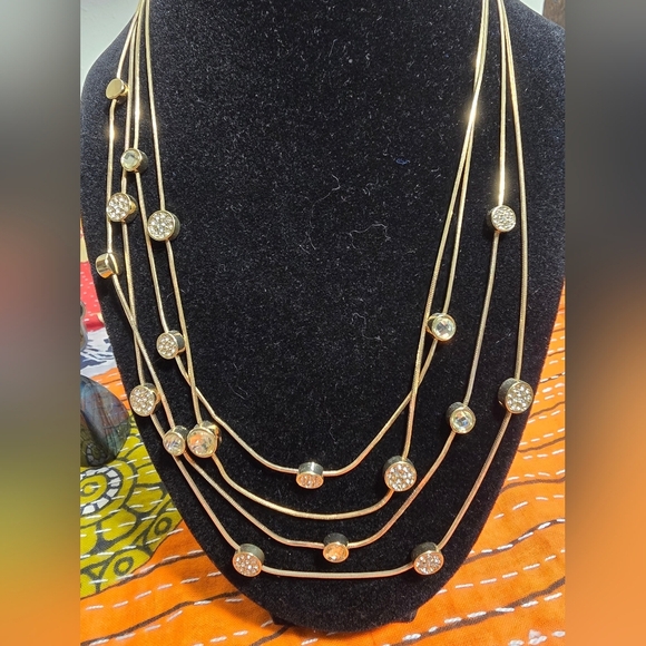 Gold necklace with crystals - Picture 8 of 10